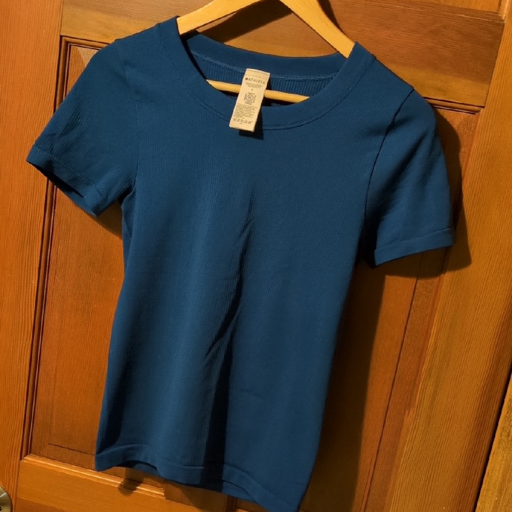 Athleta Renew Seamless Tee - Medium